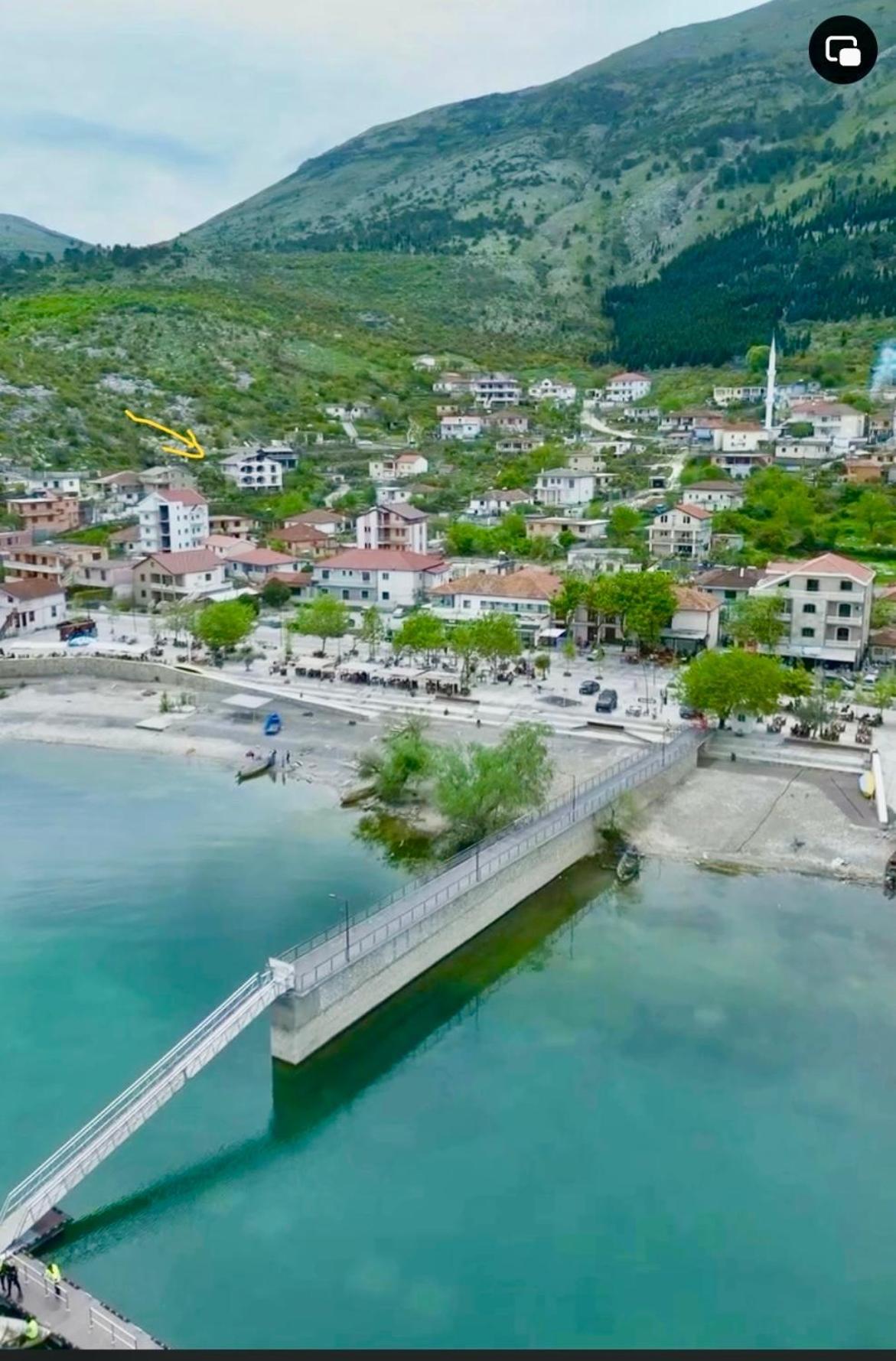 Casadolcecasa Hotel Shkoder Exterior photo